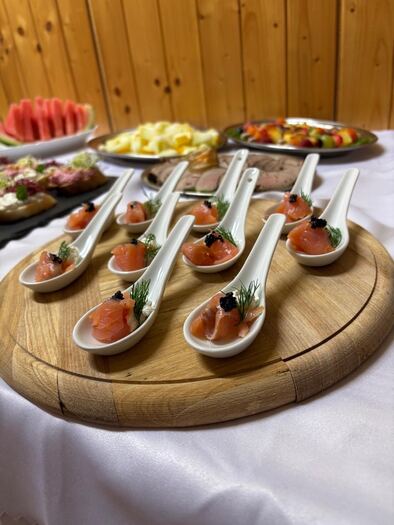 Lososové jednohubky